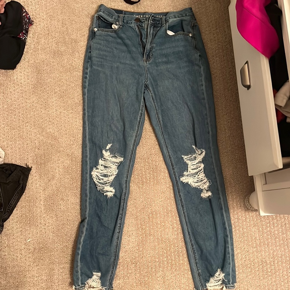 American Eagle Mom Jeans